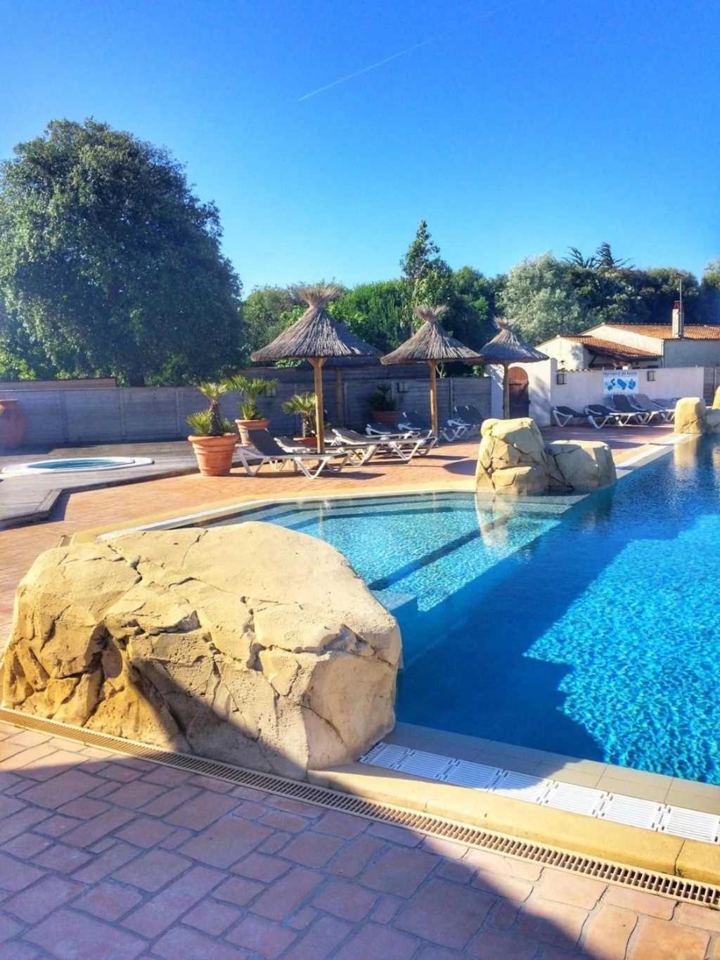 Campsite 5 Etoiles - Piscine - Eeaibb *